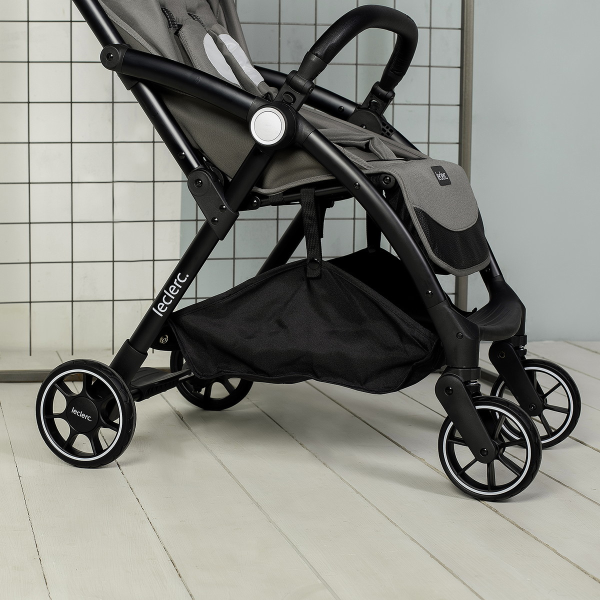 Прогулочная коляска Leclerc Magic fold plus Grey gipd44icr5sy83jfif9dcqkuv8f6n50c