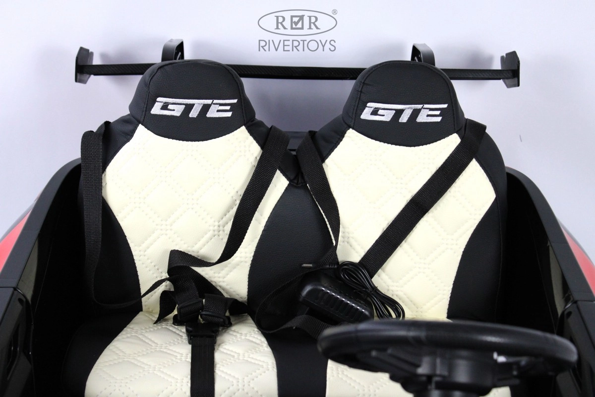 Детский электромобиль RiverToys F555FF черный глянец 27a5xlxgn9vio8ti4m9u6ld4sp8kjnci