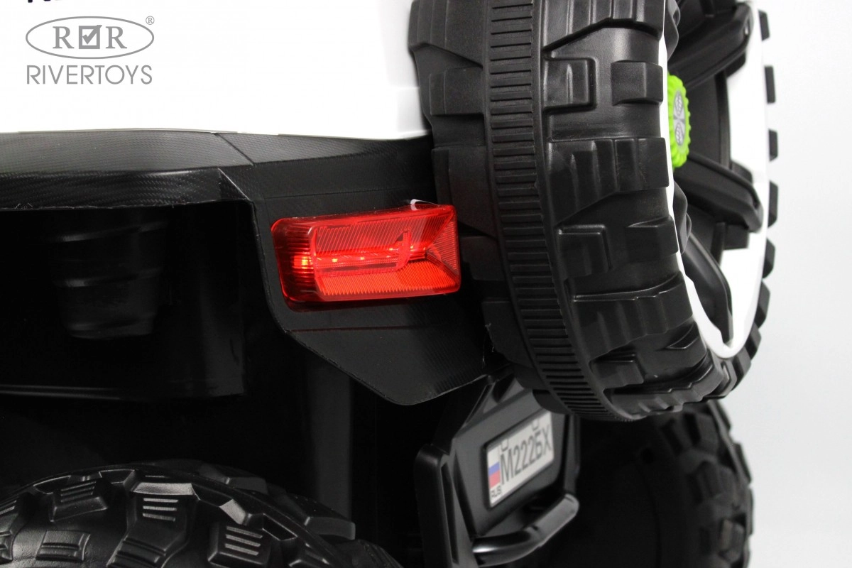 Детский электромобиль RiverToys М222БХ белый jzi3axf63g70hfasrya3ri9k2mpri99y