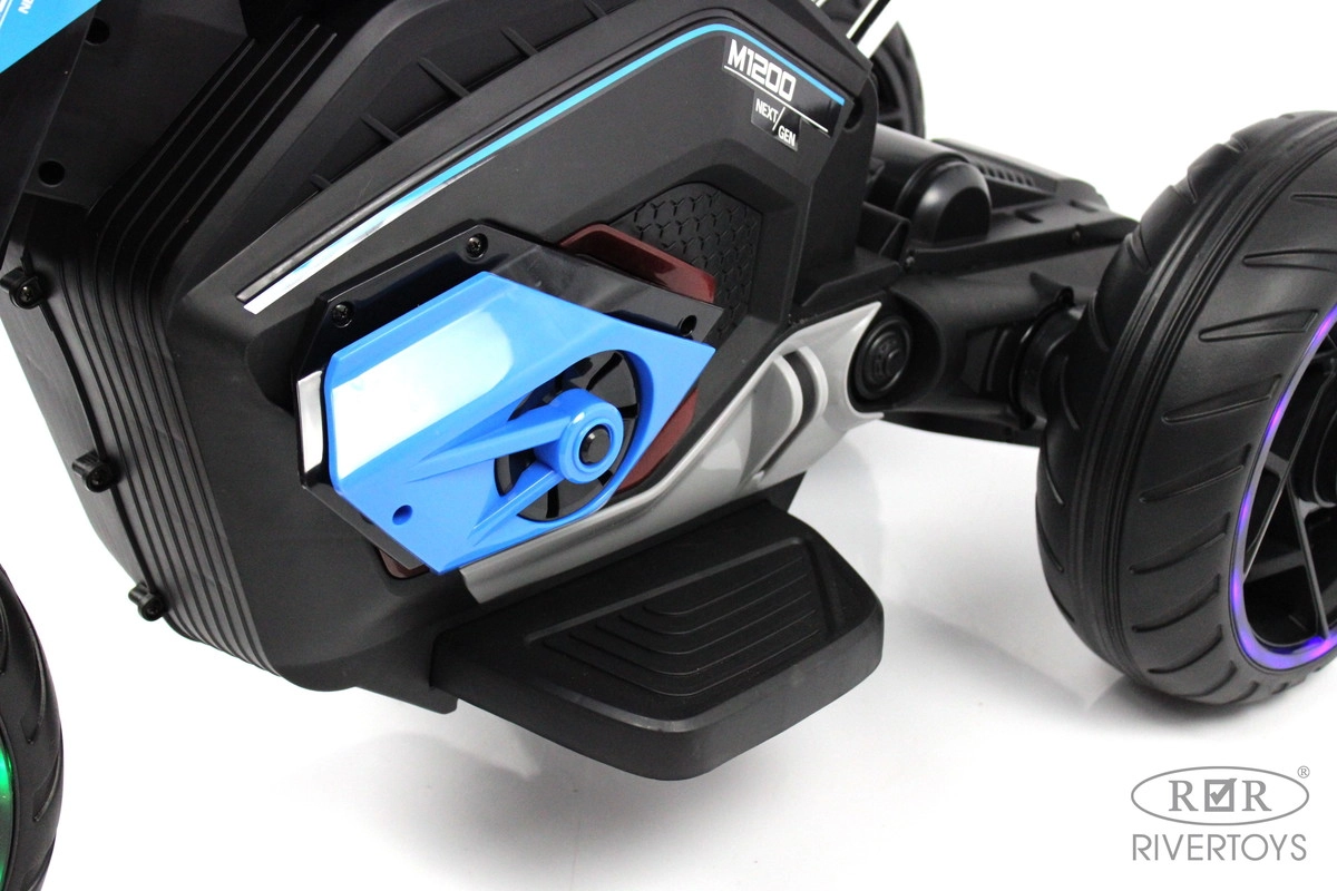 Детский трицикл RiverToys X222XX синий ptrutj0p73m19u3r2l1b0zkvl91im08r