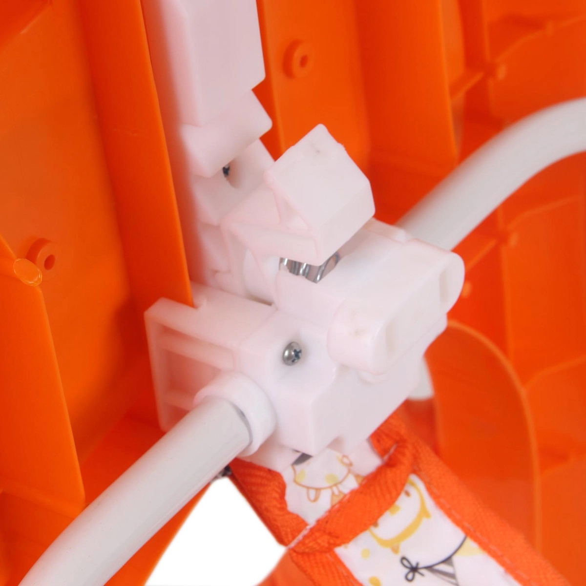 Детские ходунки Alis Весело шагать С оранжевый f7zws5um8klmqz22ym2u5frev2j9d2q7