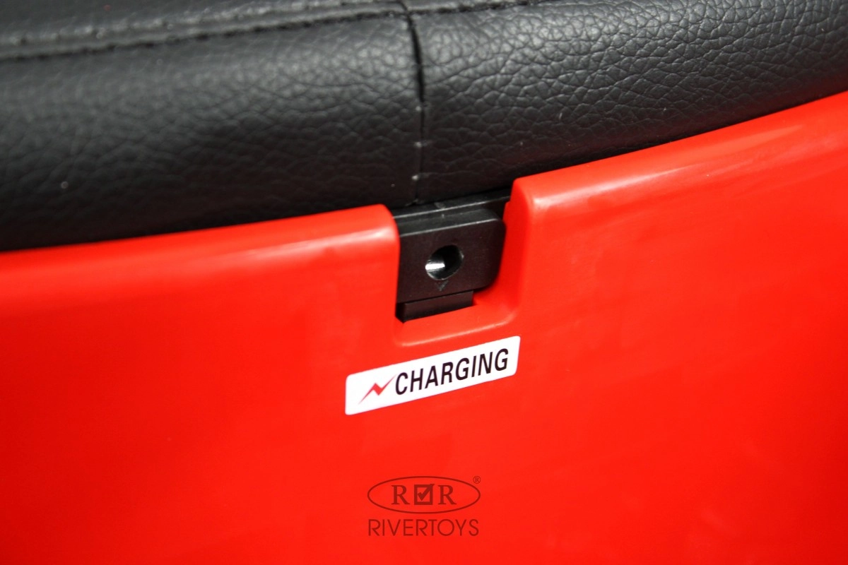 Детский электромобиль RiverToys K888PX красный embvn808z3fsl4hfcew5ndlcqc4c0qtq