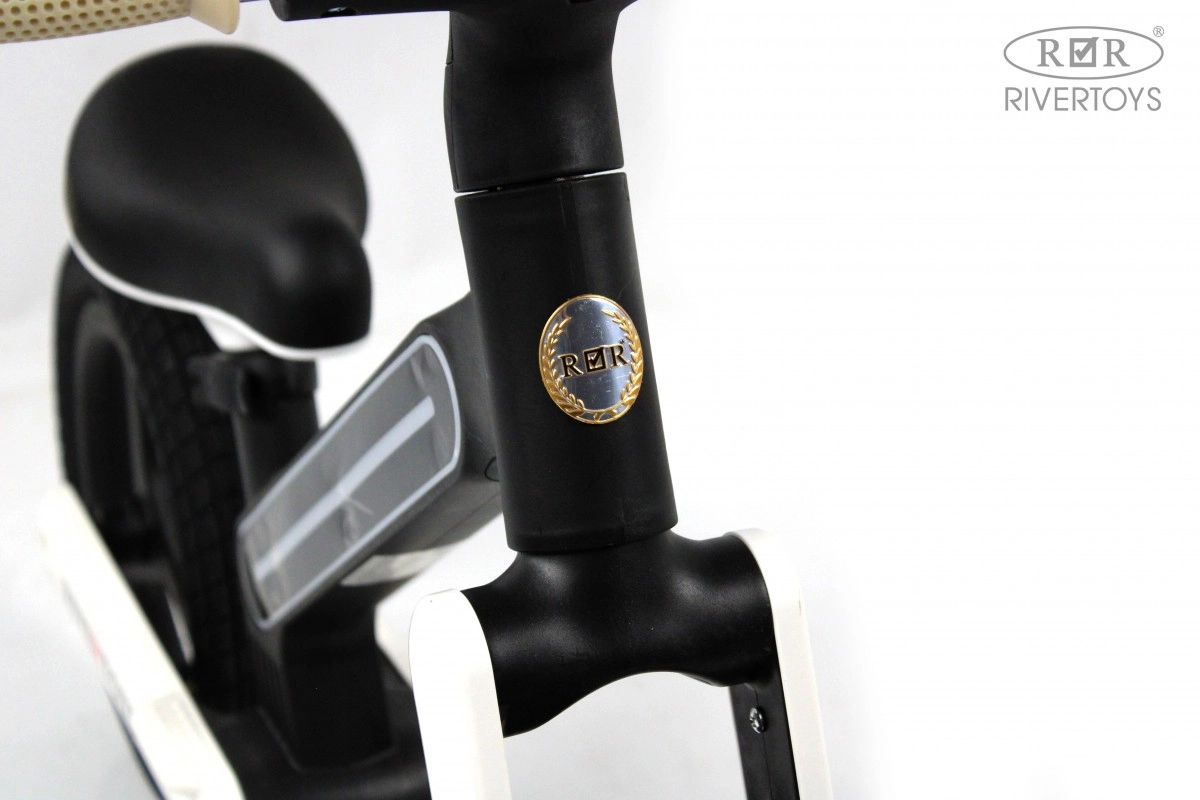 Детский беговел RiverToys HB-002 черный a8zwoyk9fpcr7b0u3e1j127fo08qa70g