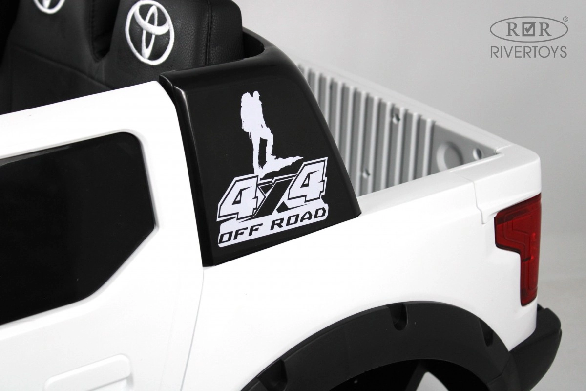 Детский электромобиль RiverToys Toyota Tundra G444GG белый sx0l8v7reita27u55d7qqcyile96xxy2