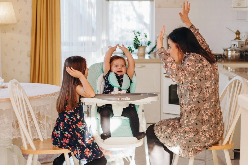 Стульчик для кормления Carrello Toffee CRL-9502/3 Light Beige 2rtwrsrpjf7wtmbgj7olqd8sai3touzv