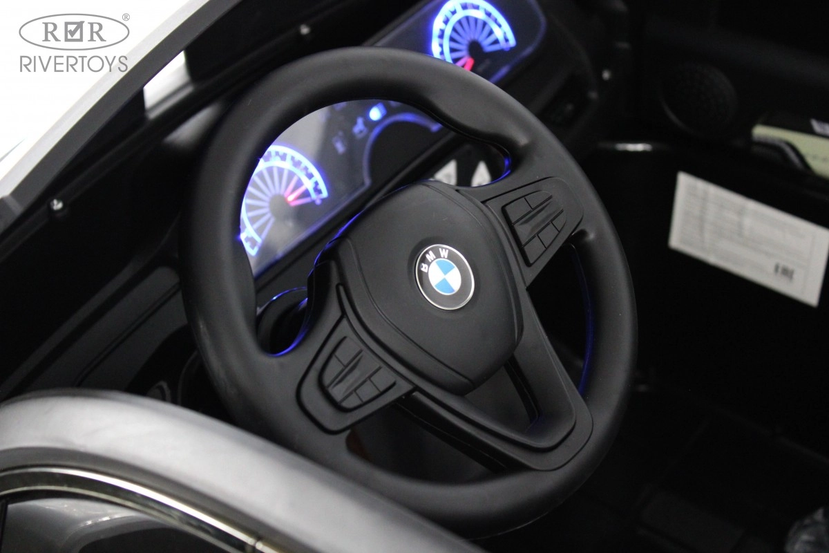 Детский электромобиль RiverToys K070PX WHITE белый hsx37avlnwdbjxedn9b7nynjdkr2p8w4