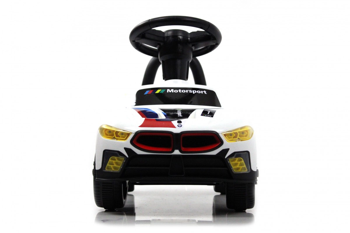 Детский толокар RiverToys F003FF белый hecwedfs51r29wnfpuw0r7m9vg3a4jj9