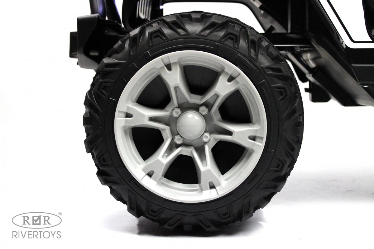 Детский электромобиль RiverToys T222TT 4WD черный 6zj1fcf6aoyaam90zkps4wrc167dy2dq