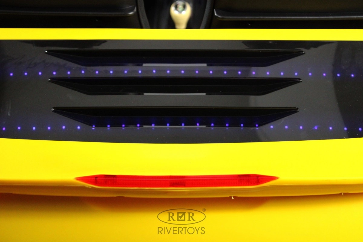 Детский электромобиль RiverToys F111FF желтый 12d1w1gzx0pmg9ku4mm3ixxewefrcvma