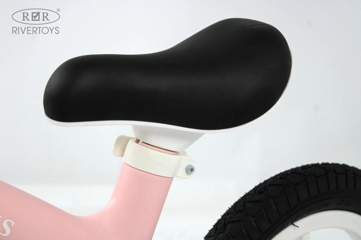 Детский беговел RiverToys HB-001 розовый hgha2hsyjzllfrtyxfxkrb8hij0bcjv9