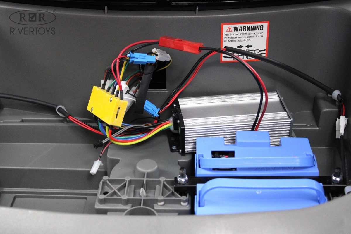 Детский электромобиль RiverToys AUDI R8 M333MM серый hqfed8lbh30cxv4n7vm4a9fz32knz1vx