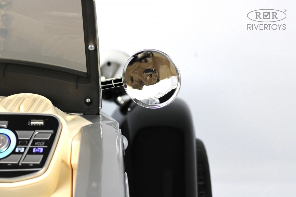 Детский электромобиль RiverToys X005XX черно-серебристый 5ky7wgp4cy2qlb0fky0clb1vwrwckcy7