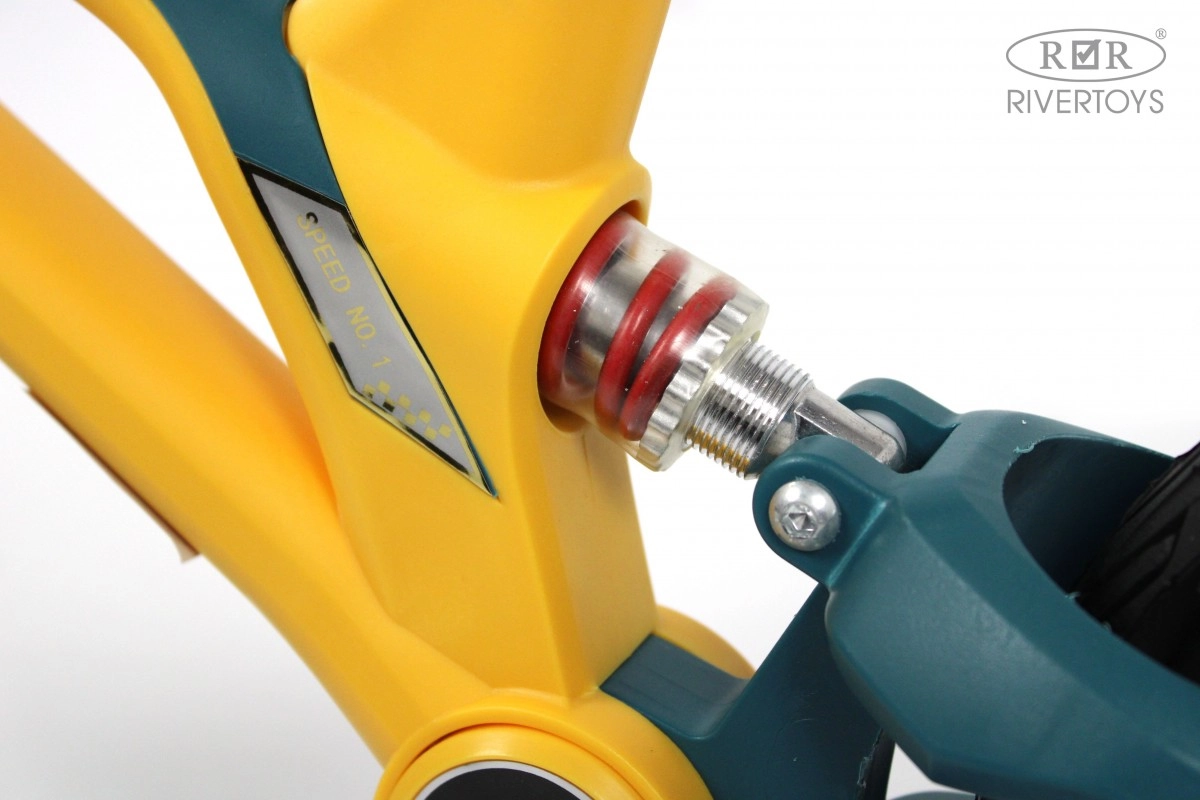 Детский беговел RiverToys М002БХ желтый lc0sk93v2mzfjjp3q9jelpd7mxd2zvc5