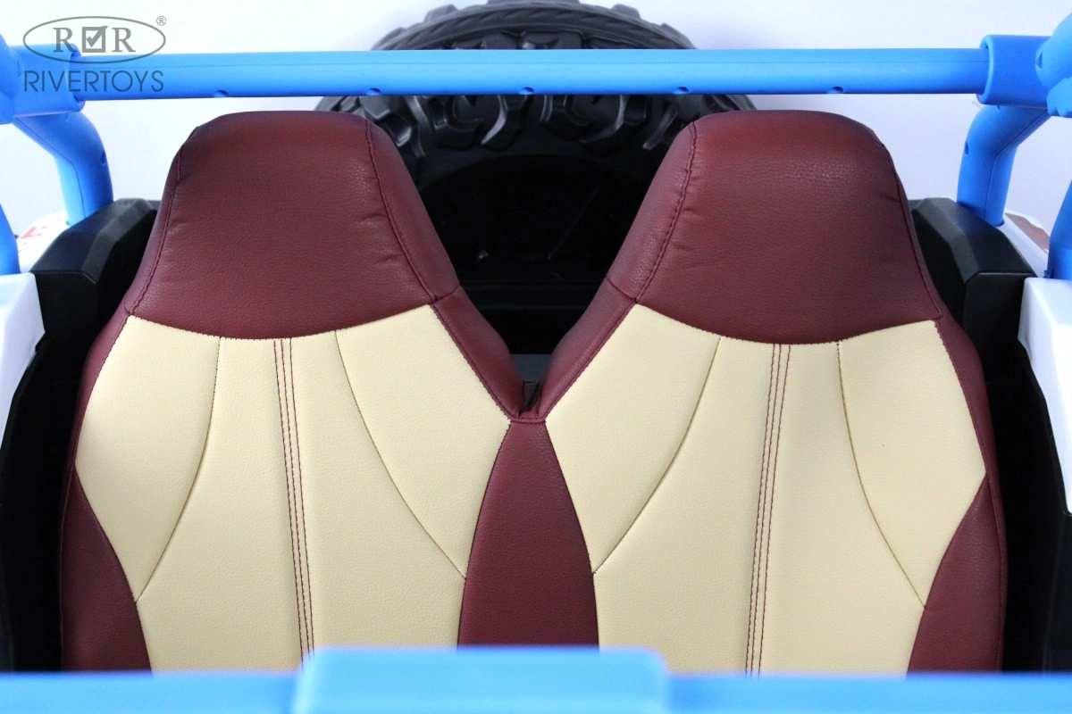 Детский электромобиль RiverToys E001EE бело-синий m3rcuco26sv27or3og36ktymrz3yorqy