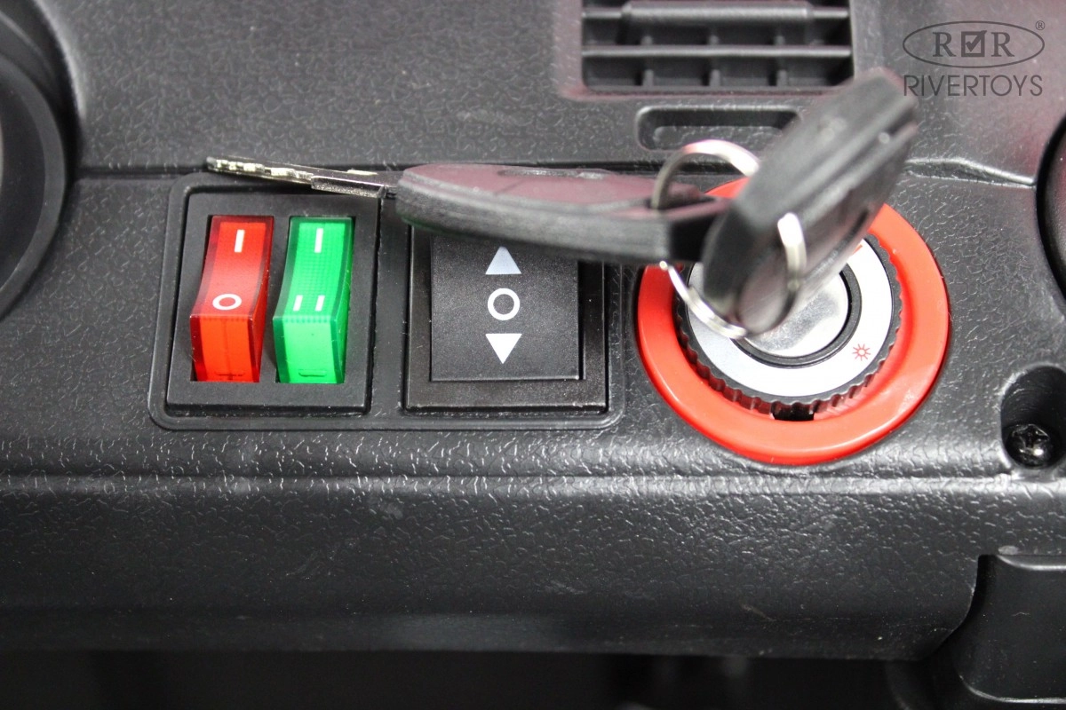 Детский электромобиль RiverToys C111CC оранжевый taae1y3qtfktznzqcv0jh71jrj4xdzw1