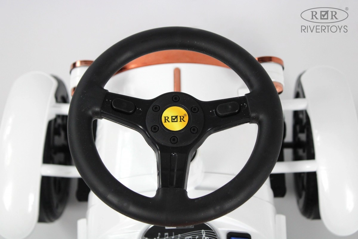 Детский электромобиль RiverToys K222PX белый ra9kg0gj10pylq6ugvb0rsvb7tlydnk3