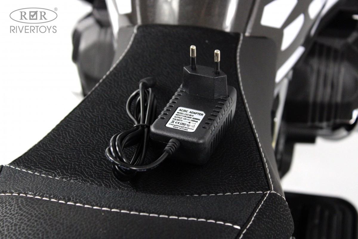 Детский электромотоцикл RiverToys М009БХ серый vr07fo7lvhruu87pft6i78qs4dwlh4sb