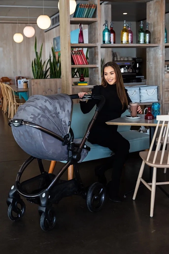 Прогулочная коляска Egg Camo Grey & Anodised Chassis xub47wswdgjee0p9pjrmo5fny7h6fo6m