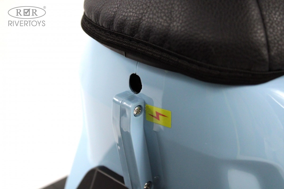 Детский электромобиль RiverToys G888GG синий cay5lplfgbqkzmievw54tcwd914ked02