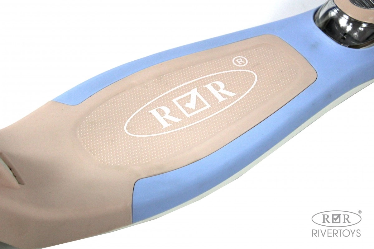 Детский самокат RiverToys HB-T8 голубой ml7i5wvxh3q5kpfsoe1v6he1jvkwufsn