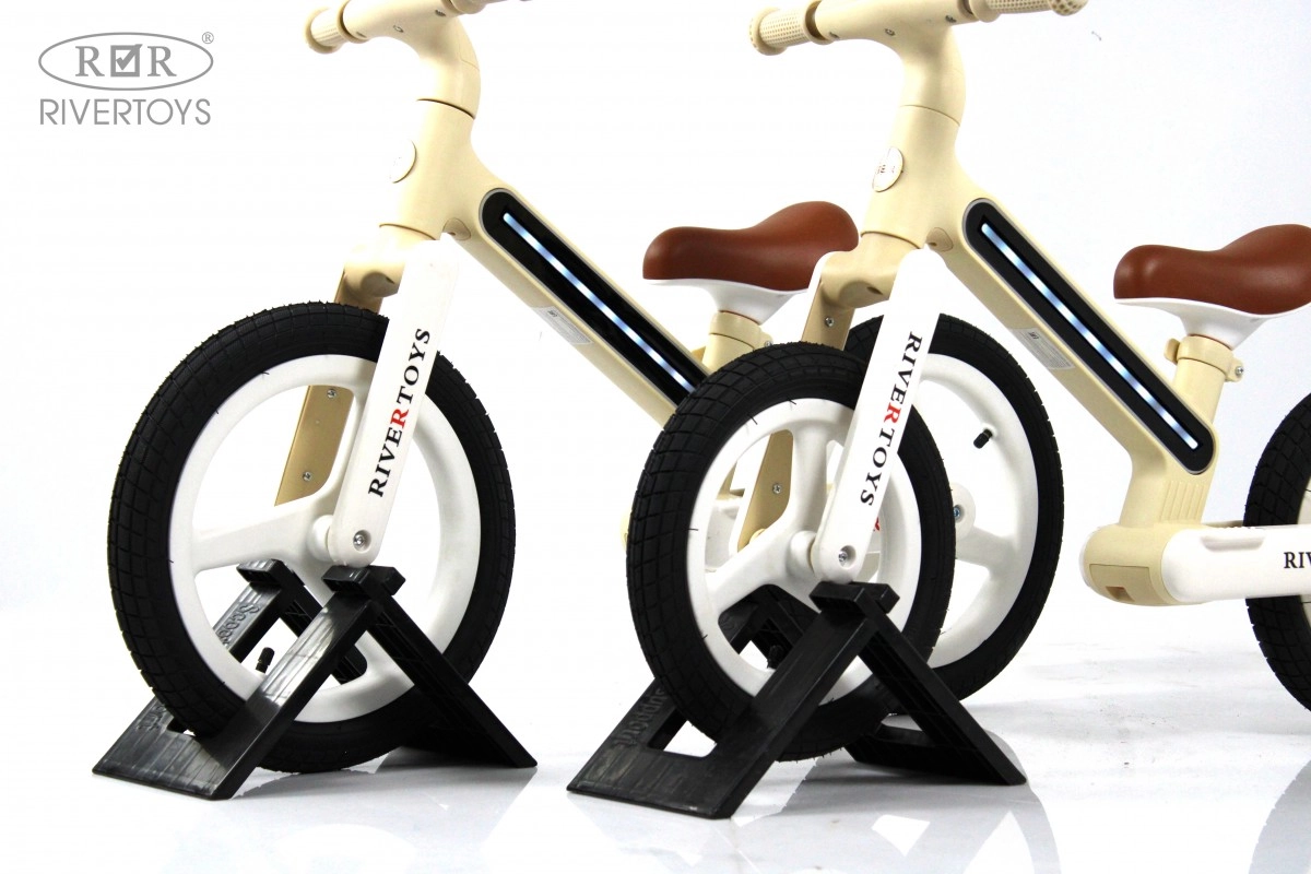 Детский беговел RiverToys HB-002 бежевый 1xwmm1l0umefaal6ixbh4leu4rddcn0z