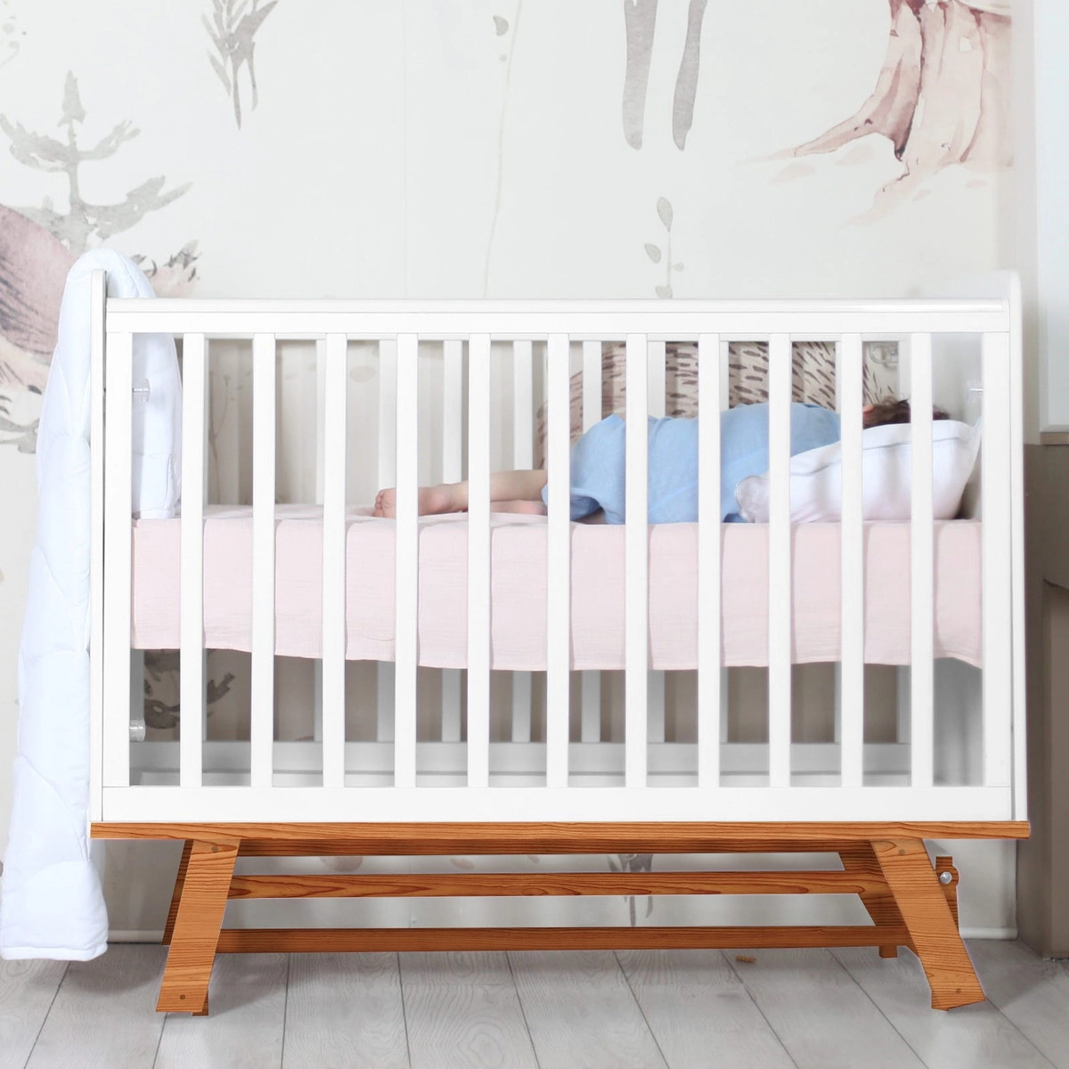 Детская кроватка Sweet Baby Nuovo с маятником Белая/Натуральная enu6qb6gjta7vfroe8b15cl4b5euclts