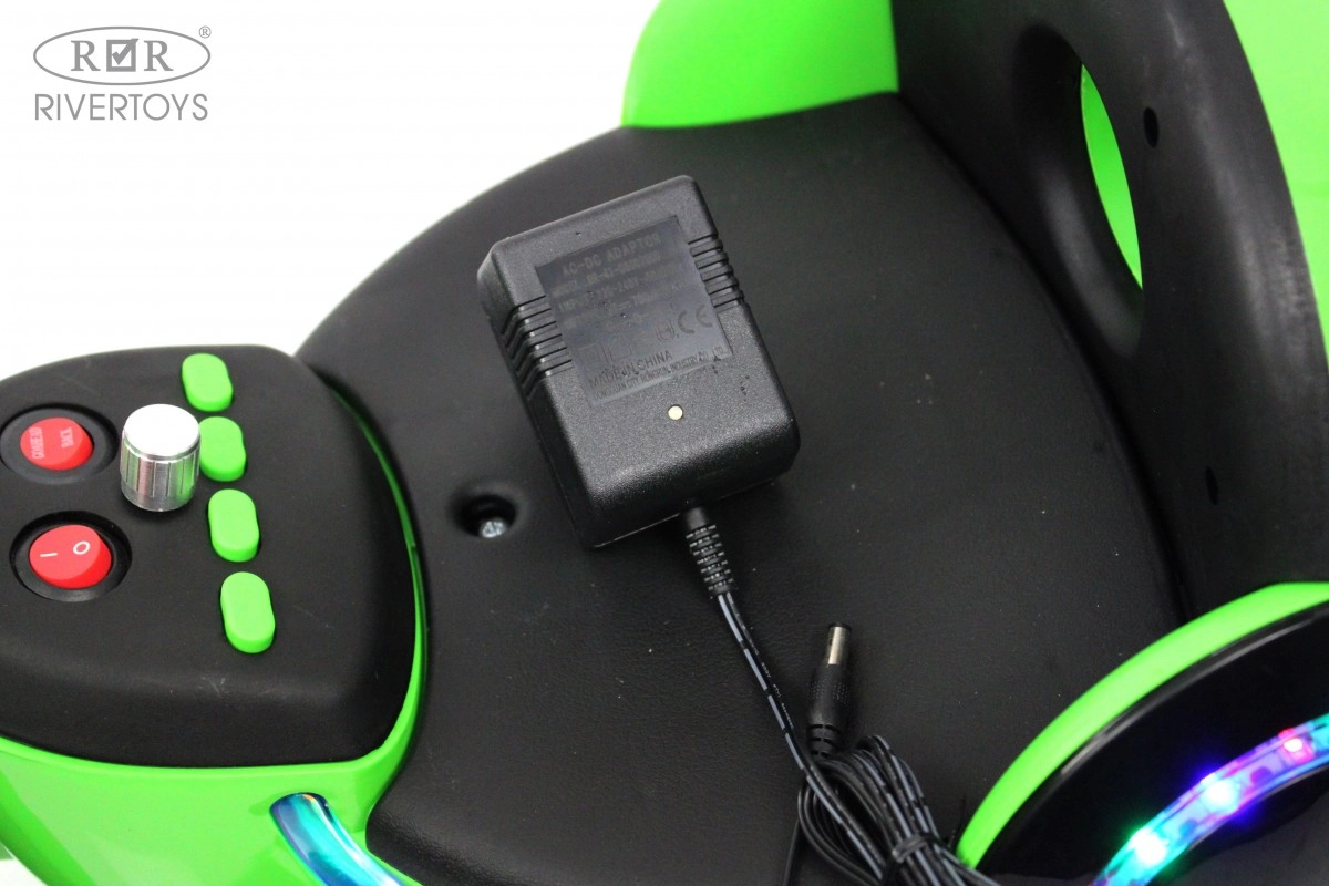 Детский электромотоцикл RiverToys Мoto HL300 зеленый 3lf1zmuievaep20l9jbw6rjww5yjl2fi