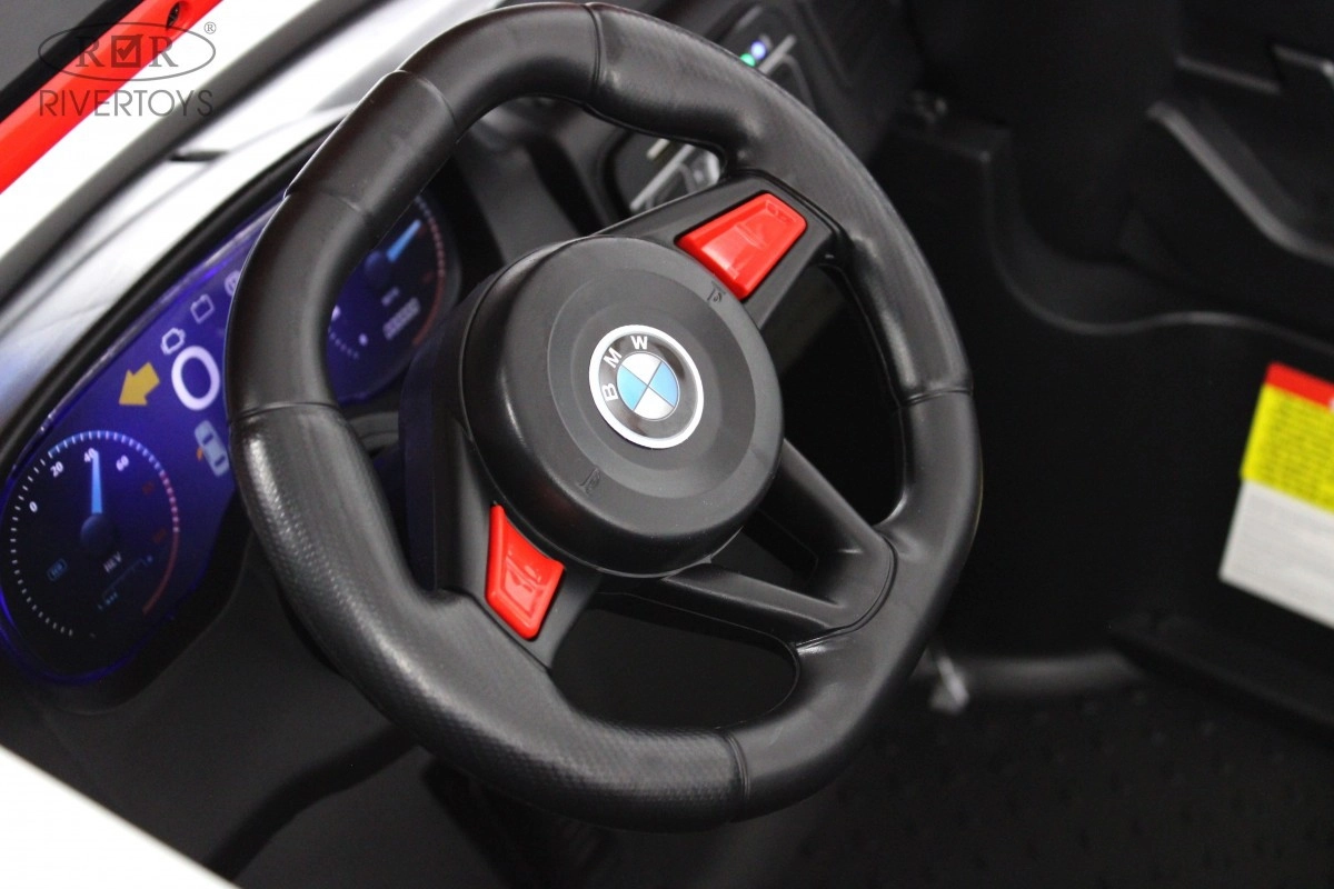 Детский электромобиль RiverToys K007AM серый 4t3m22es8kf2t759zoef9peraz03ant7