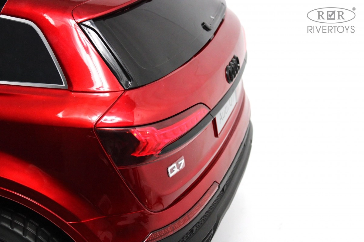 Детский электромобиль RiverToys AUDI Q7 HL678 красный глянец c4afrdn3bcwu21irzqergfbfb20jfh85
