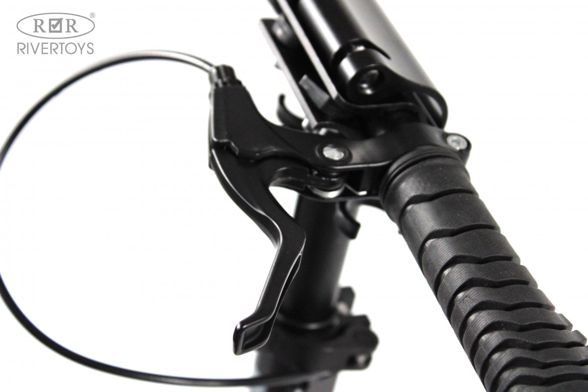 Детский самокат RiverToys HB-A7 черный povx12m73zrzw1nzshzqs6ne2cqtlxd0