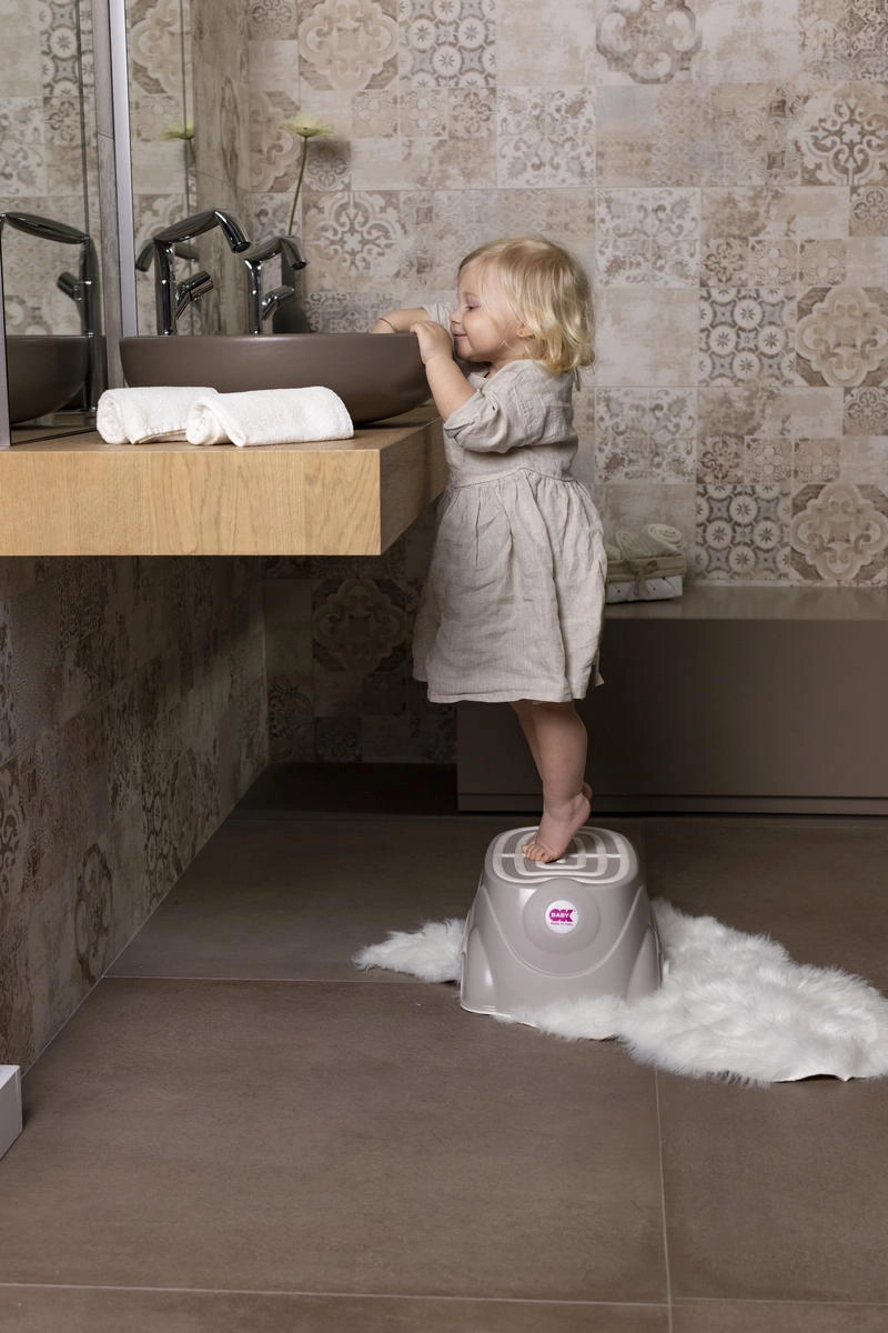 Стульчик - подставка OK Baby Herbie Stool grey xpfduga8tnf9bz1d8om95tdhvg9648g6
