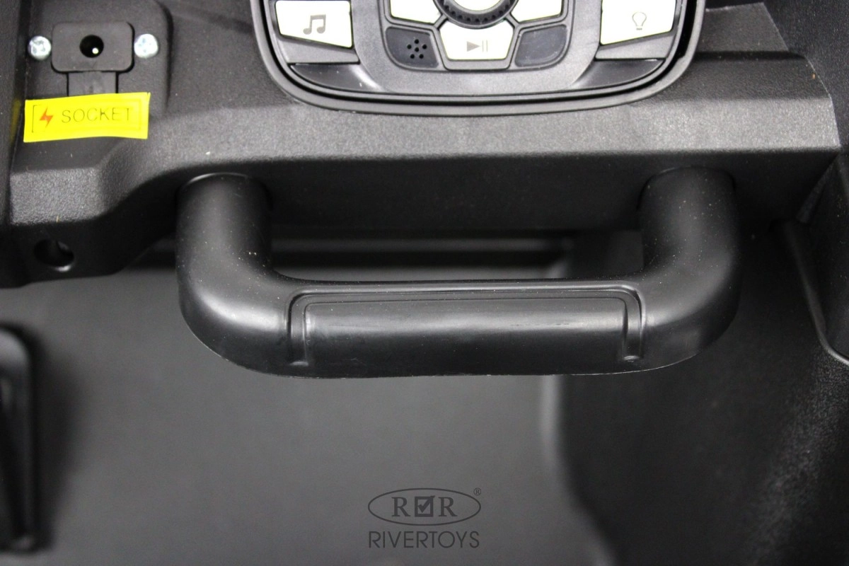 Детский электромобиль RiverToys M222MM зеленый камуфляж daueuxplsm3b5xg819i4wx3o7qeu554p