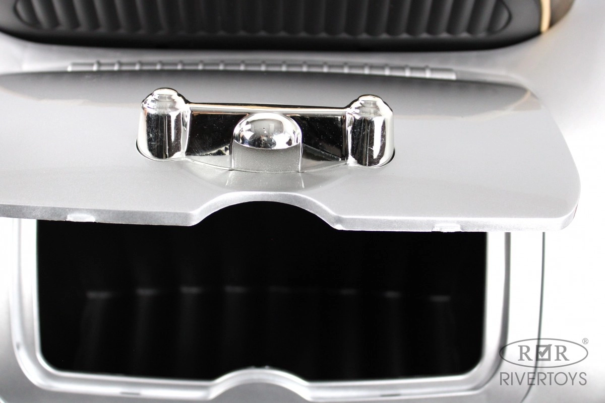 Детский электромобиль RiverToys X005XX красно-серебристый 9q45kjd4ybu7sfqicvbjswa5iqly9es5