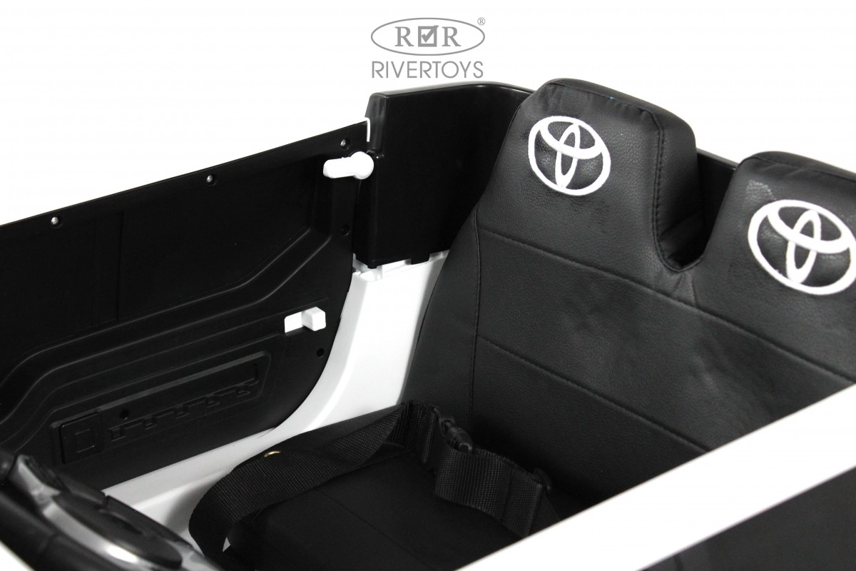 Детский электромобиль RiverToys Toyota Tundra G444GG белый 4hw3ef84nhr9bype5vcmipim1jfu8r7t