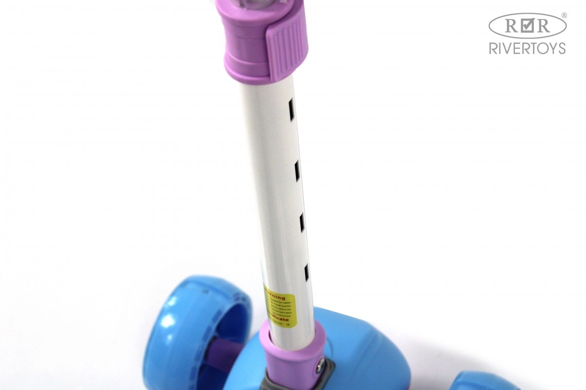 Детский самокат RiverToys HB-105 синий rolc2adti71uid8qftov5wjjqelhmkyb