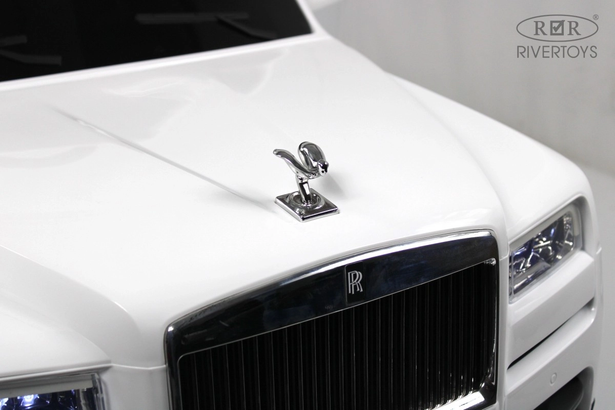 Детский электромобиль RiverToys K111PX белый 9zi13gevlge9oi9keec4kzgzffz6ynln