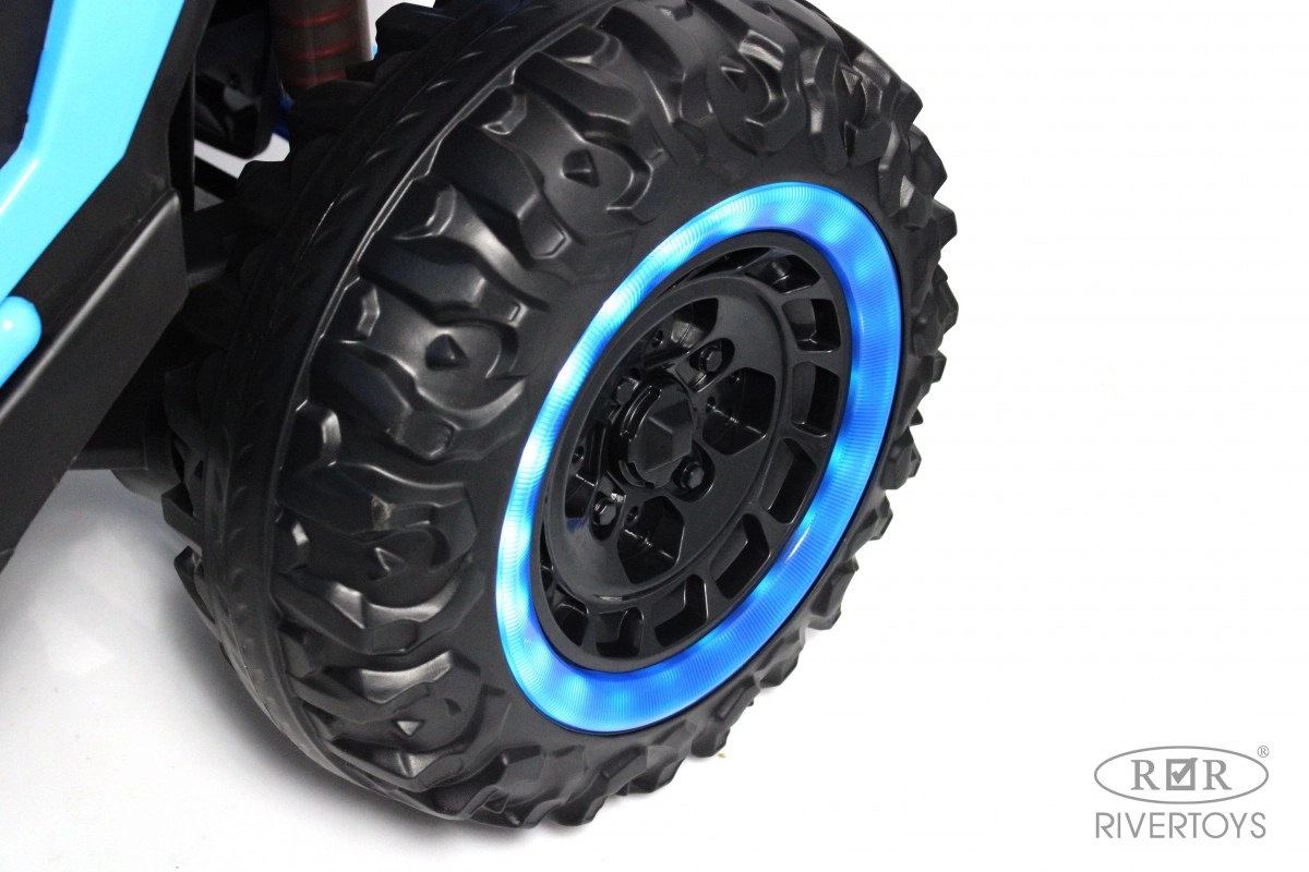 Детский электромобиль RiverToys E001EE бело-синий hpta6ljqne71kx0878lu6h2xcd9riqju