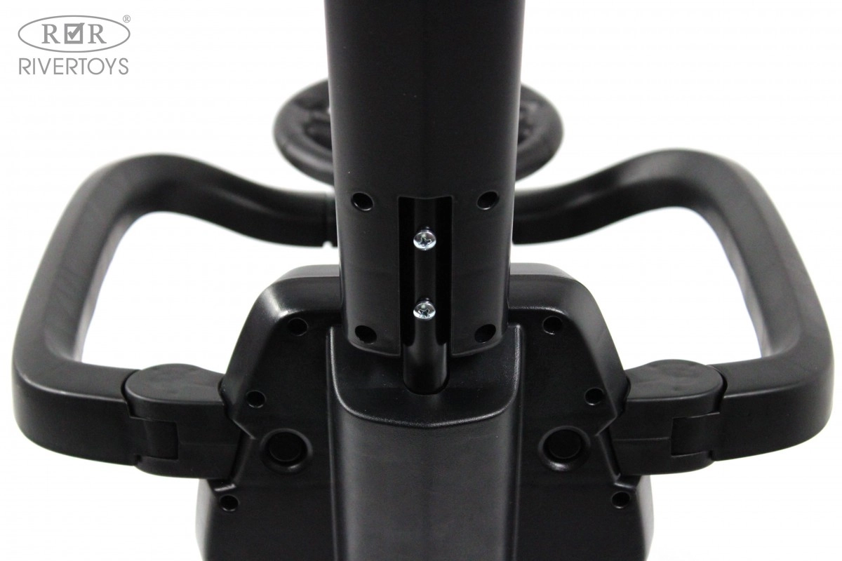 Детский толокар RiverToys M555MM-H черный b5rl9i7kzy1rqftgqj9033nd17gpt0e2