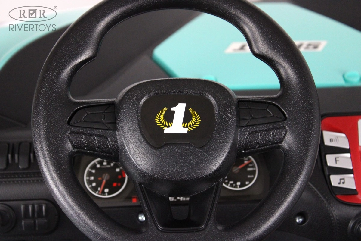 Детский электромобиль RiverToys P555PP светло-зеленый knigtijyrhjhnp4xybbe32jmni2tu5ey