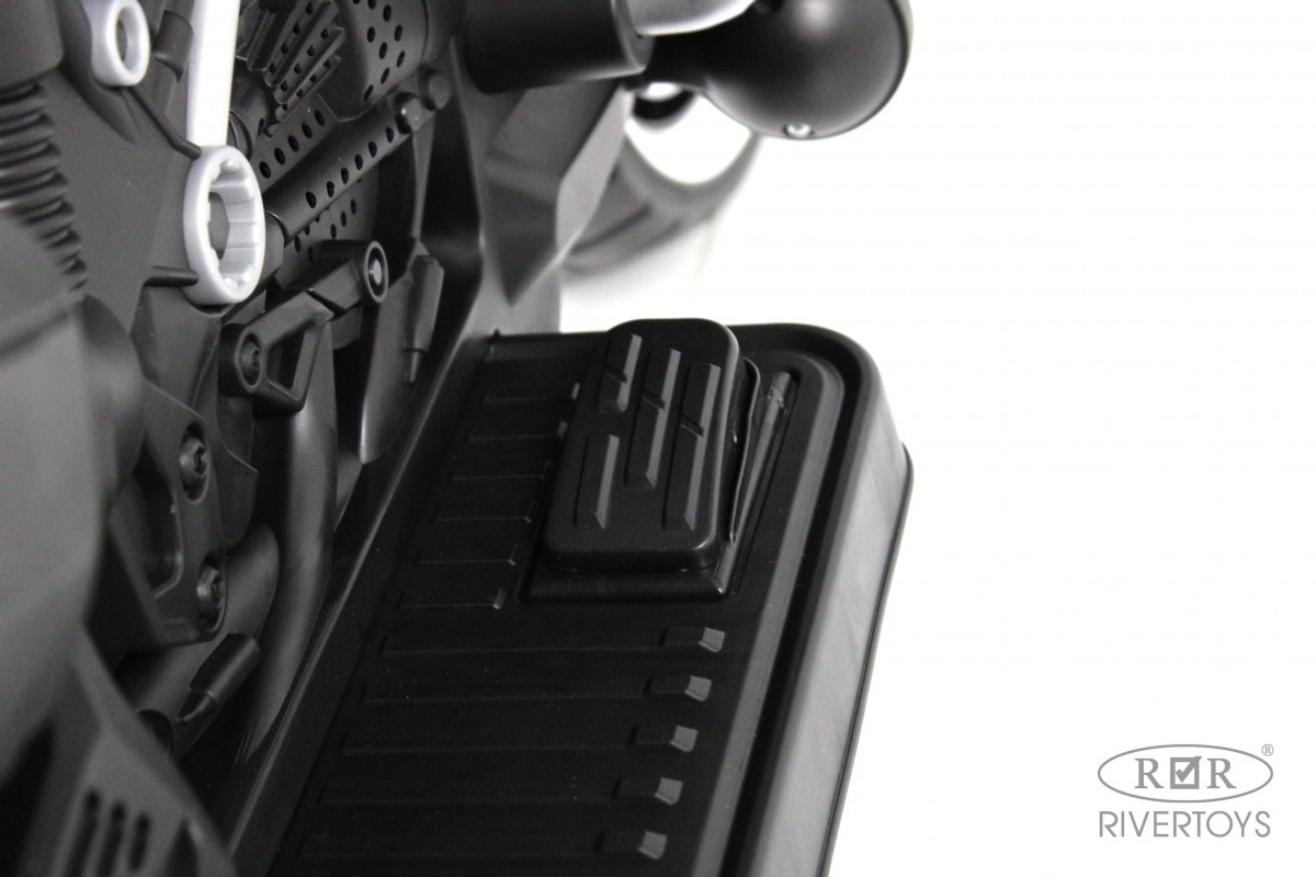 Детский электромотоцикл RiverToys М009БХ серый 5mwrp9s3or30uubrh812k6csg4jetirn