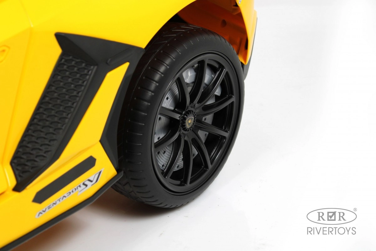 Детский электромобиль RiverToys K888PX желтый tmmrwbzr2tvpu40pezpf9twz797626um