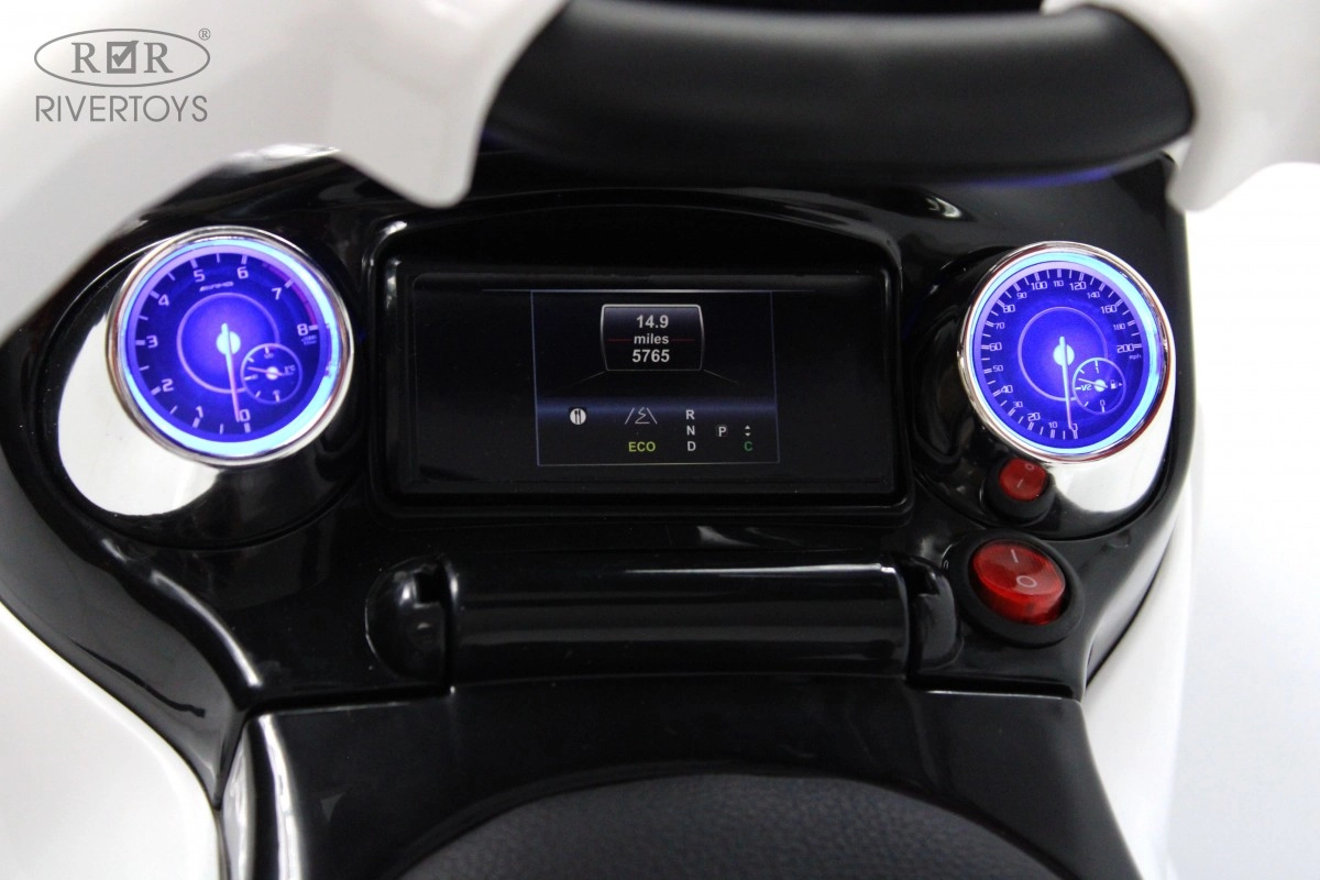 Детская каталка RiverToys Mercedes-Benz GL63 A888AA-M белый o036unyuwt0u9y3vvqfe52iuzf1x8bci