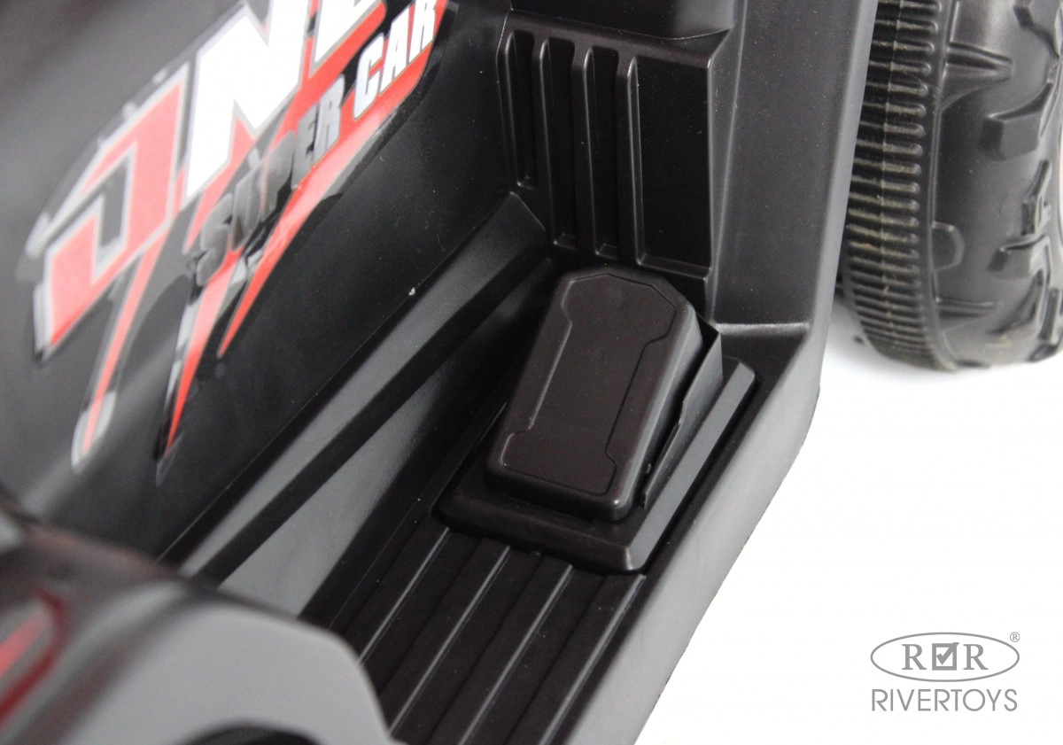 Детский электромобиль RiverToys G005GG зеленый srshnw7p6abeoi5s568zbm9eo0r1yiaz