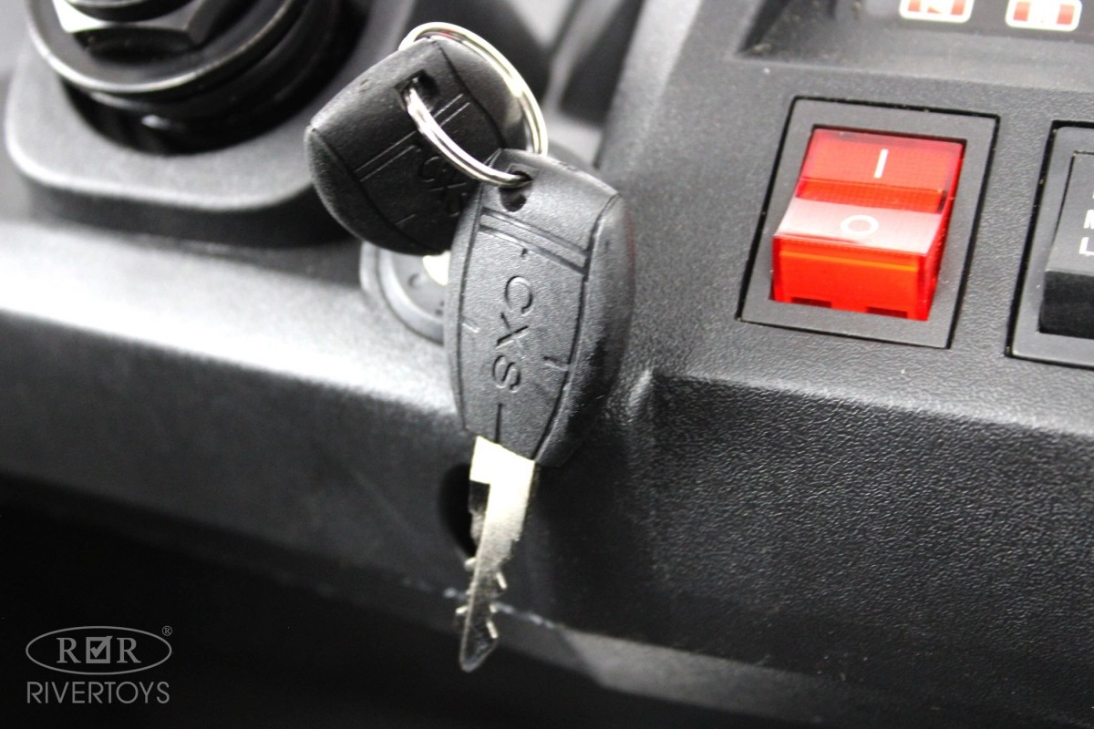 Детский электромобиль RiverToys M222MM зеленый камуфляж wcunt6fjs220dh5932ow8m9tyerl59cx