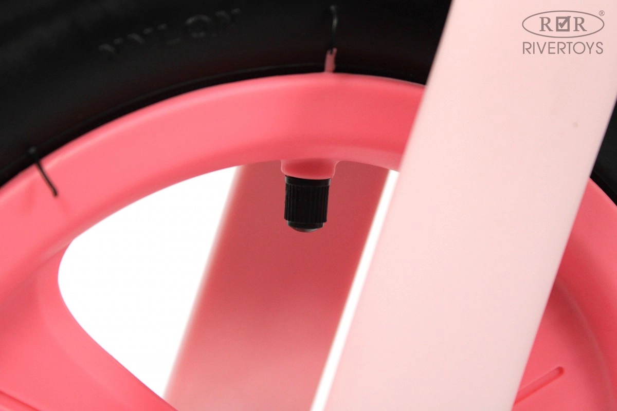 Детский беговел RiverToys М002БХ розовый nuf7pdq56frwd08a0pv6r5w1894hejx2