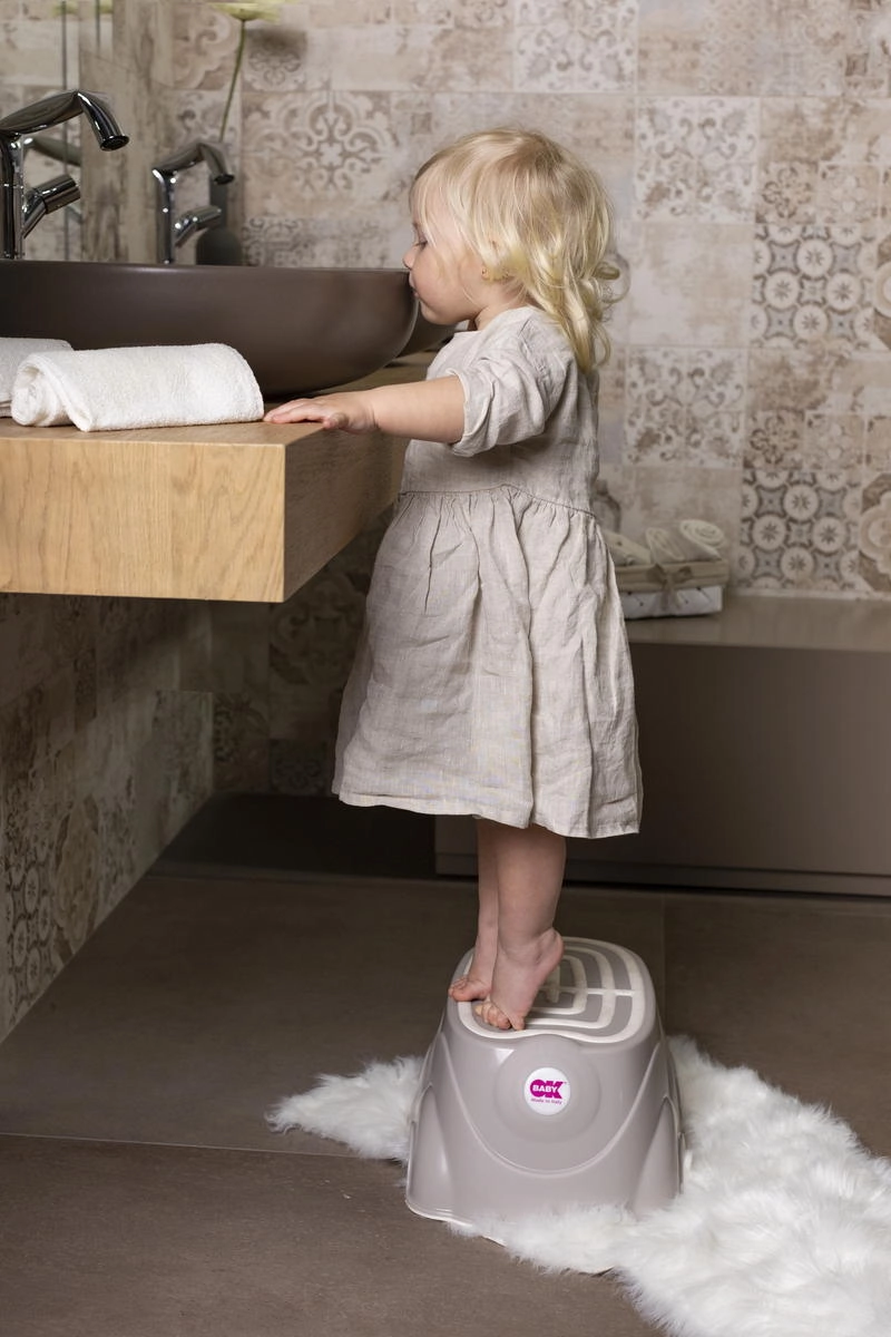 Стульчик - подставка OK Baby Herbie Stool grey xilsy0hhg954ox28rmf9wlb0850yg9kb