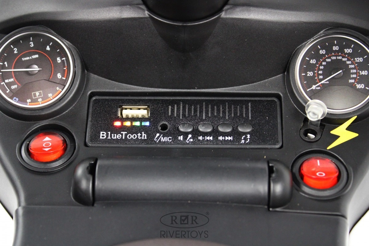 Детский толокар RiverToys Z003ZZ-A белый aa9nyky229mp631qk3wprb99zvi5vknu