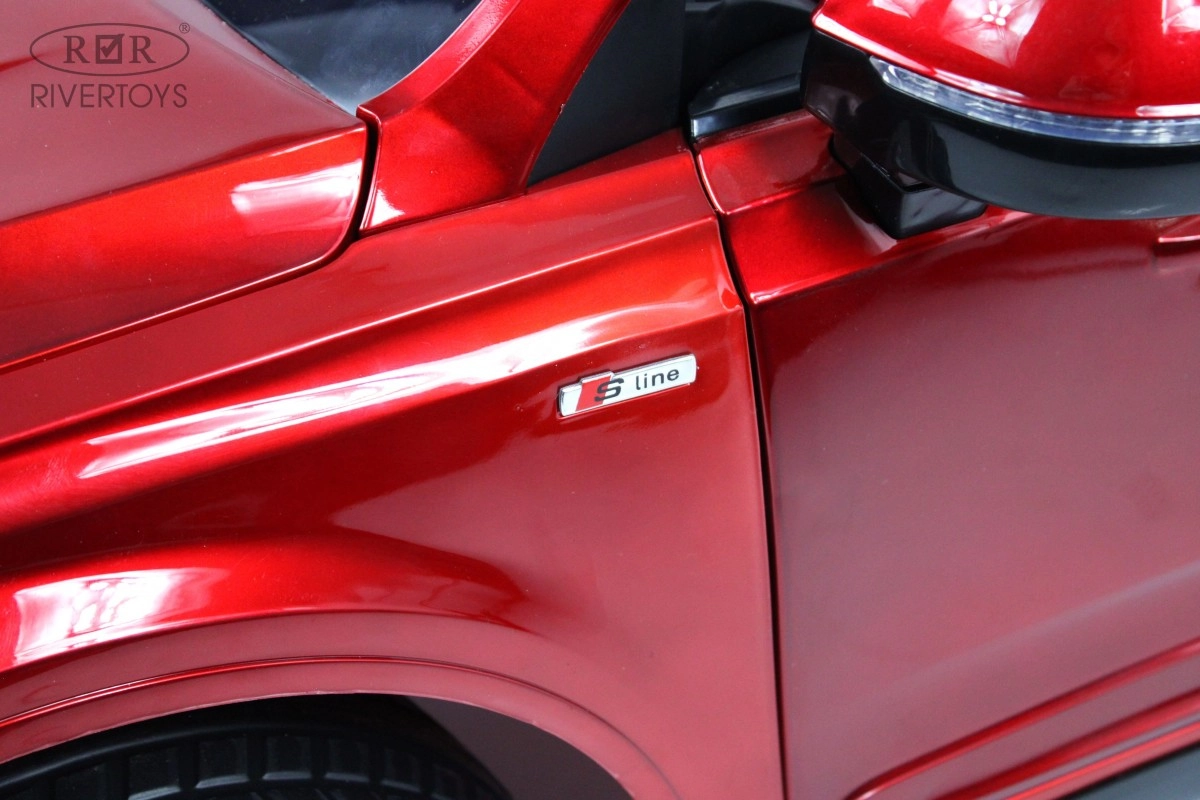 Детский электромобиль RiverToys AUDI Q7 HL678 красный глянец q6abcun7gz61wmolntz93e1hvf61w31i