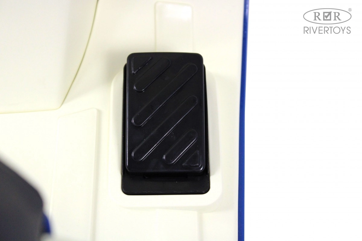 Детский электромотоцикл RiverToys Z222ZZ синий wzxfv4e9korzyjok633wn9lo40d1e3mh