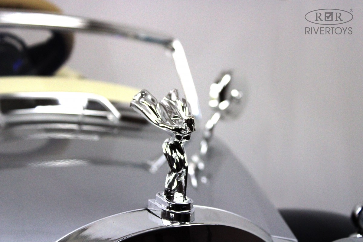 Детский электромобиль RiverToys Rolls-Royce E444EE черный глянец 3cgk5f7oopt2pyafdt0sr3cy3gemoqvm